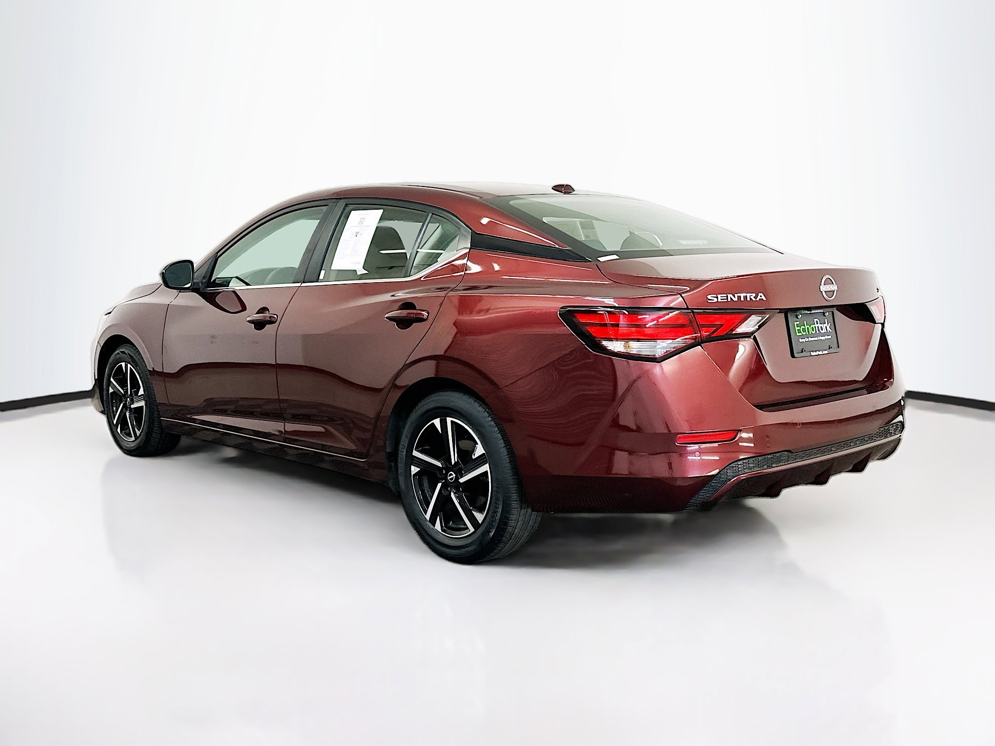 Used 2024 Nissan Sentra SV image 5