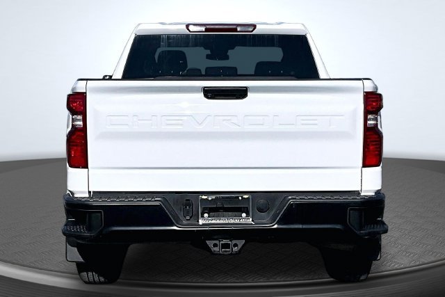 Used 2023 Chevrolet Silverado 1500 W/T w/ WT Value Package AWD/4WD image 5