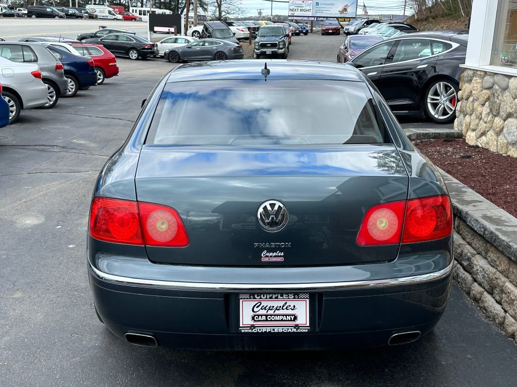 Used 2005 Volkswagen Phaeton V8 AWD/4WD image 12