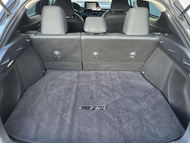 Used 2022 Toyota C-HR Limited FWD image 11
