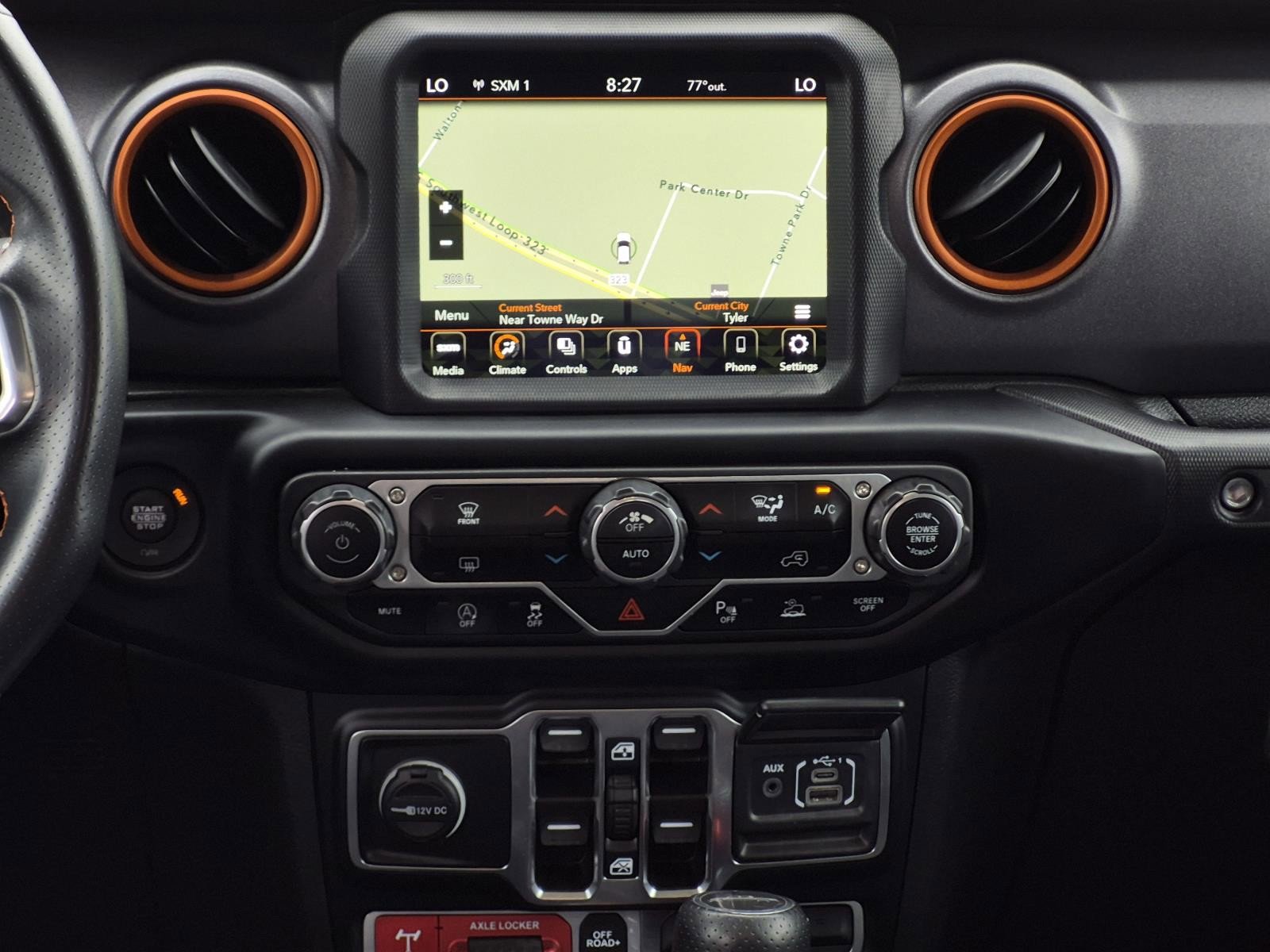 Used 2023 Jeep Gladiator Mojave w/ LED Lighting Group AWD/4WD image 17