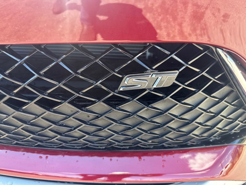 Used 2025 Buick Envista Sport Touring w/ Experience Buick Package FWD image 38