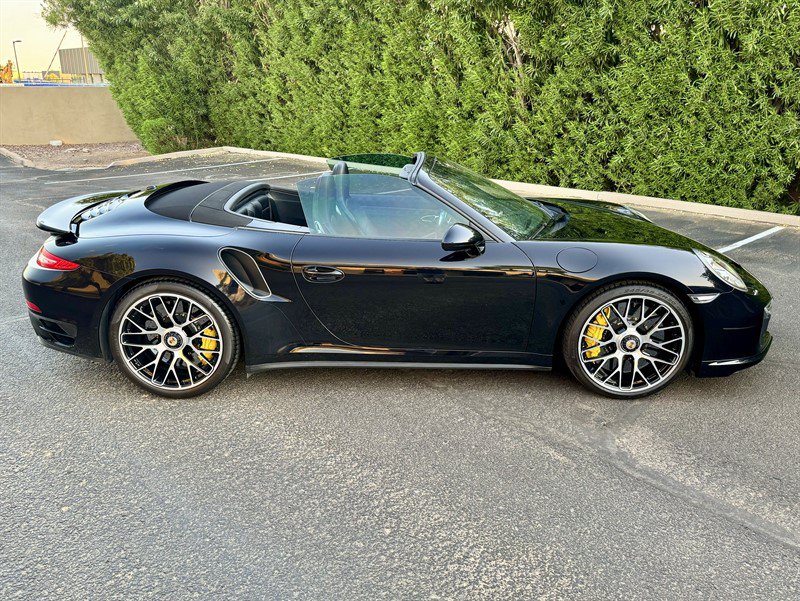 Used 2015 Porsche 911 Turbo S w/ High-end Infotainment Package AWD/4WD image 22
