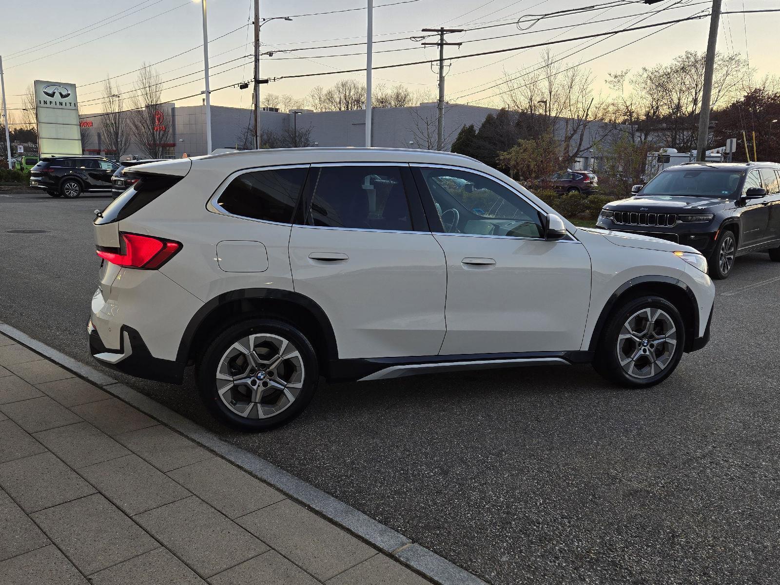 Used 2025 BMW X1 xDrive28i image 15