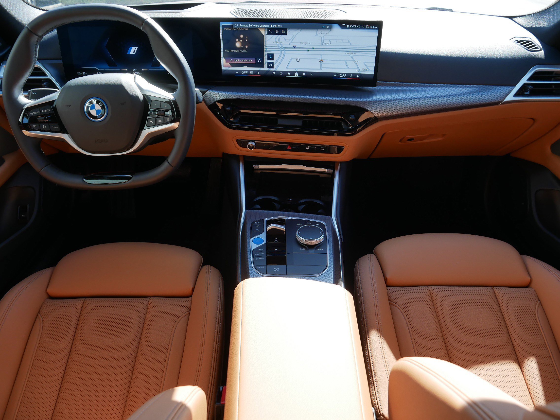 Used 2025 BMW i4 xDrive40i w/ Premium Package AWD/4WD image 10