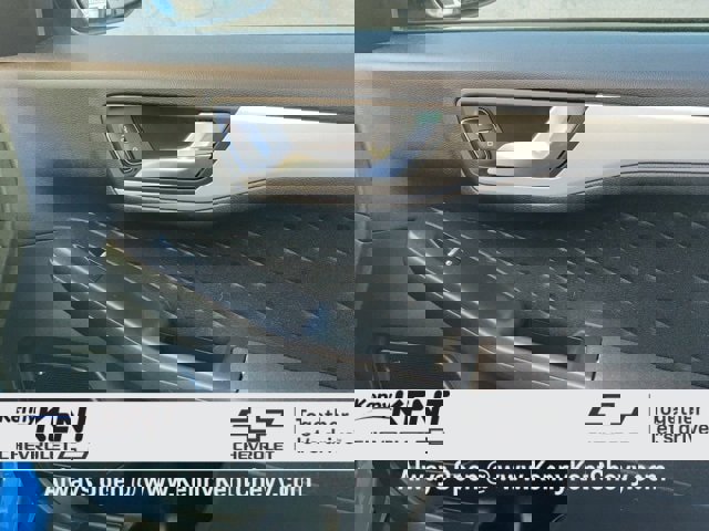 Used 2020 Ford Escape SE image 16