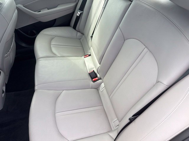 Used 2019 Hyundai Sonata Limited w/ Ultimate Package 02 FWD image 20