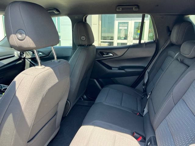 Used 2025 Chevrolet Equinox LT w/ Safety and Technology Package AWD/4WD image 21