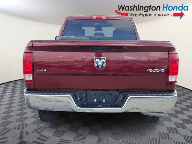 Used 2024 RAM 1500 Classic SLT AWD/4WD image 5