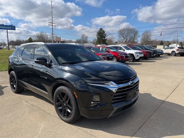 Used 2019 Chevrolet Blazer Premier w/ Driver Confidence II Package AWD/4WD image 3