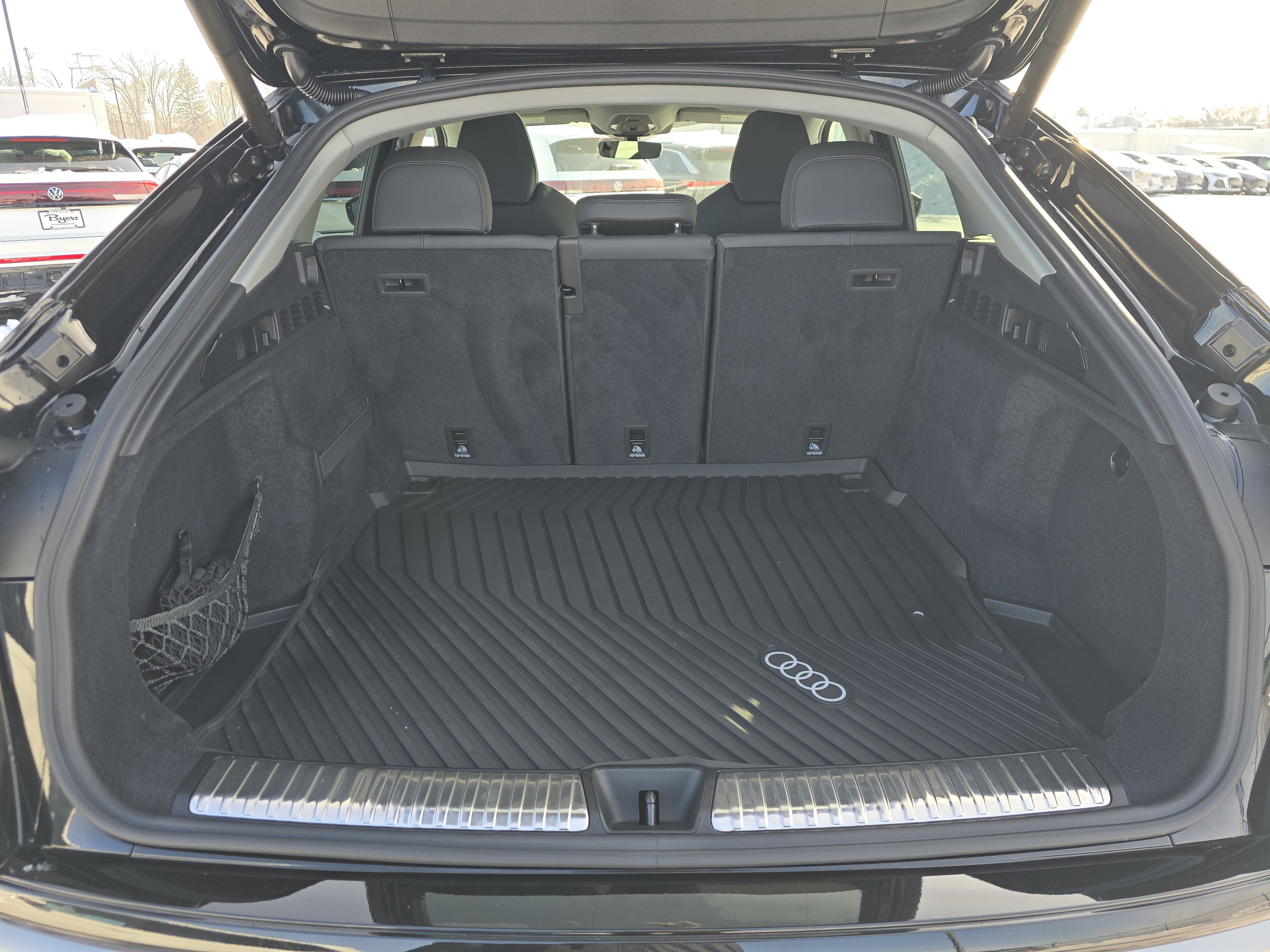 Certified 2025 Audi Q5 Premium Plus image 16