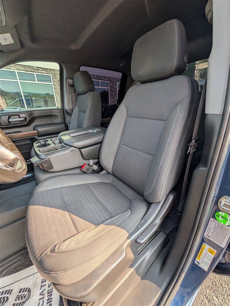 Used 2023 Chevrolet Silverado 2500 LT AWD/4WD image 17