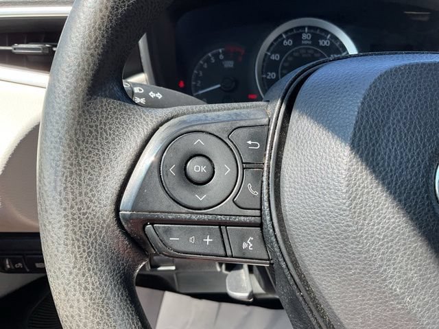 Used 2020 Toyota Corolla LE FWD image 22