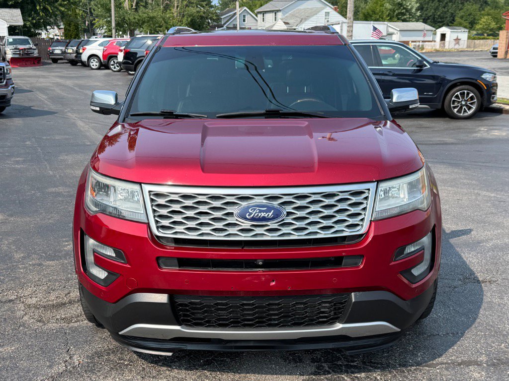 Used 2016 Ford Explorer Platinum AWD/4WD image 3