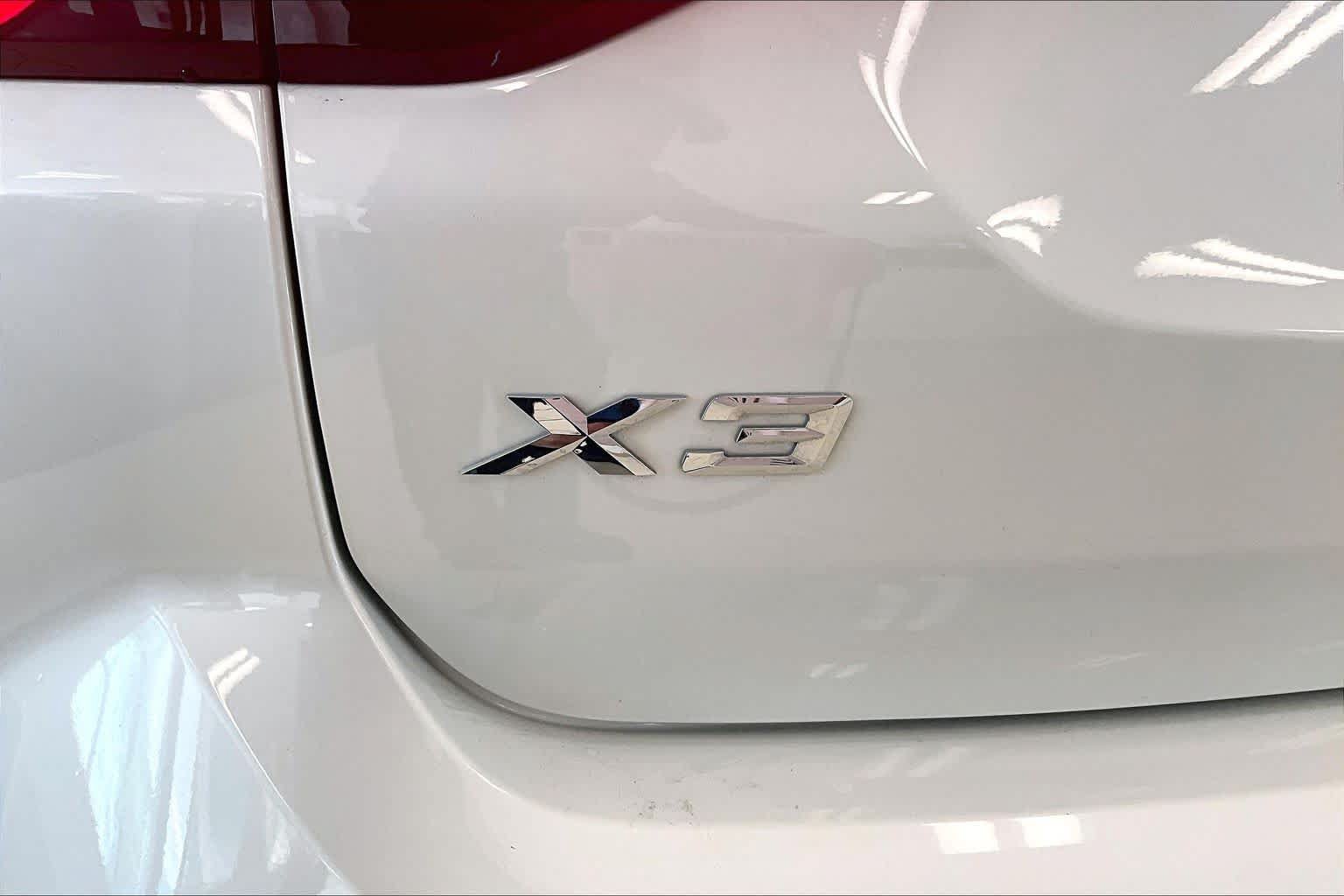 Used 2022 BMW X3 xDrive30i w/ M Sport Package 2 AWD/4WD image 29