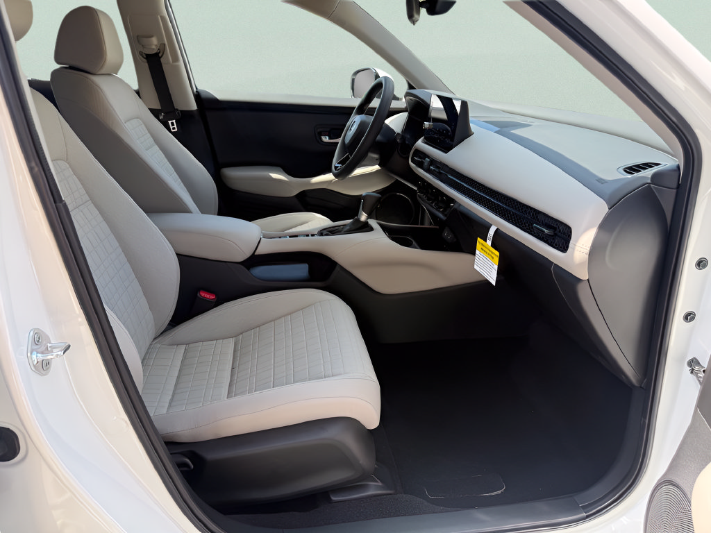 New 2027 Honda HR-V LX image 13