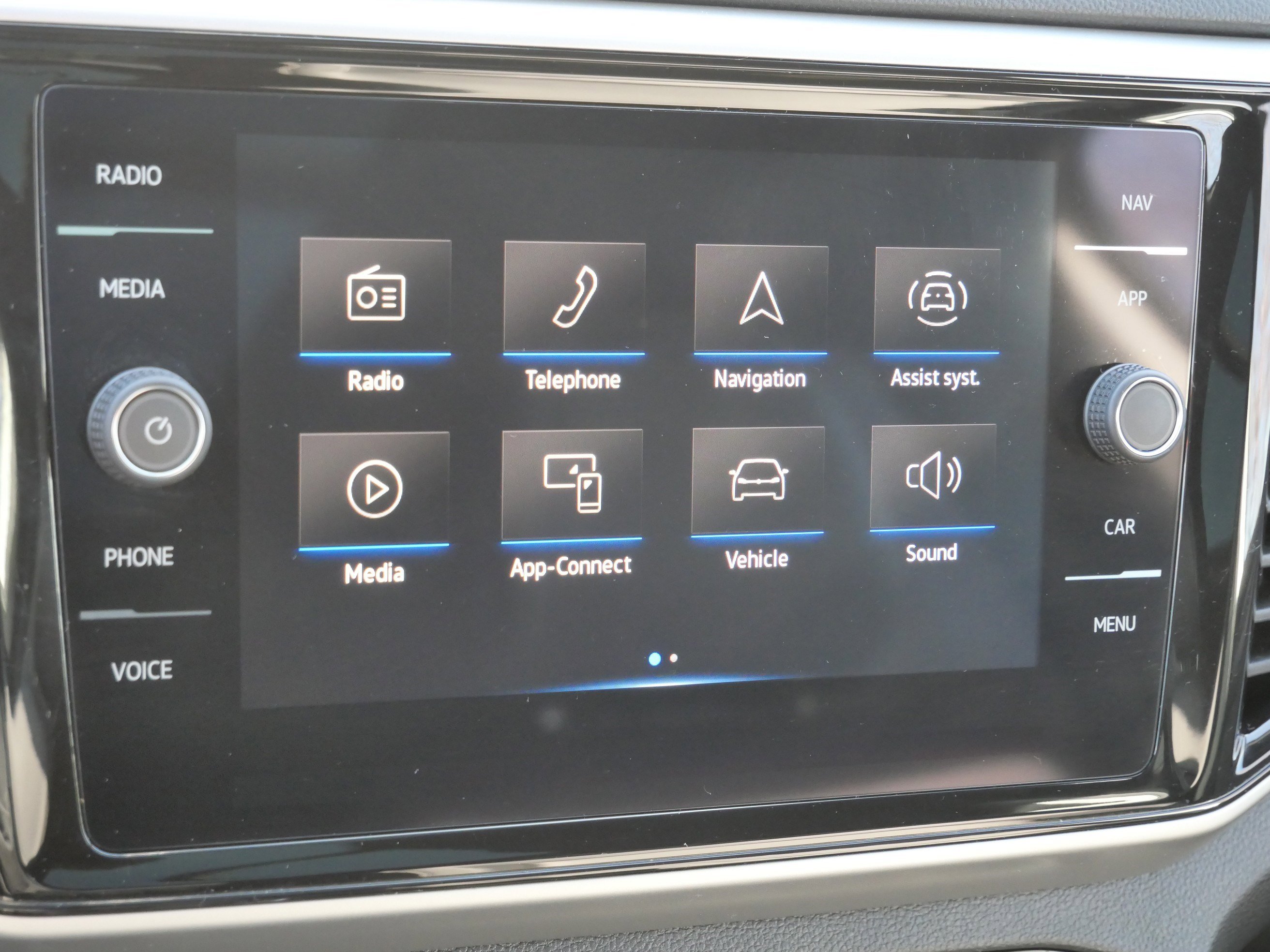 Used 2023 Volkswagen Atlas Cross Sport SEL R-Line image 23