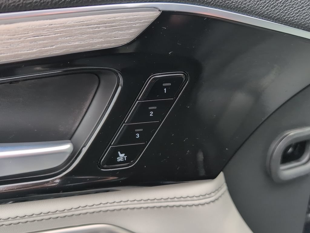 Certified 2022 Acura MDX w/ Advance Package AWD/4WD image 9