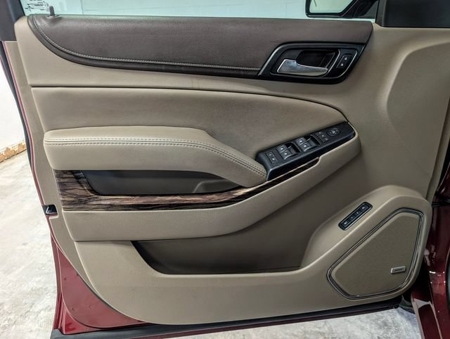 Used 2017 GMC Yukon XL SLT w/ HD Trailering Package RWD image 9