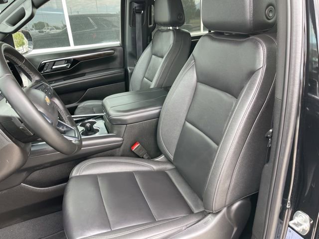 Used 2025 Chevrolet Tahoe LT AWD/4WD image 11