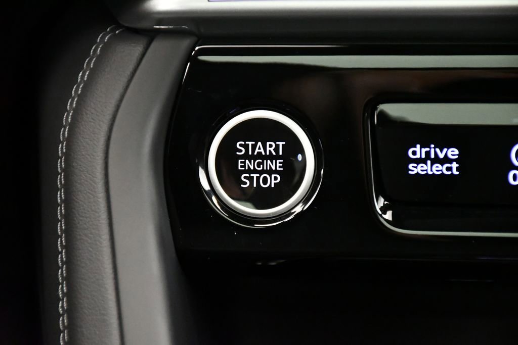 Used 2025 Audi Q5 Premium w/ Convenience Package image 28