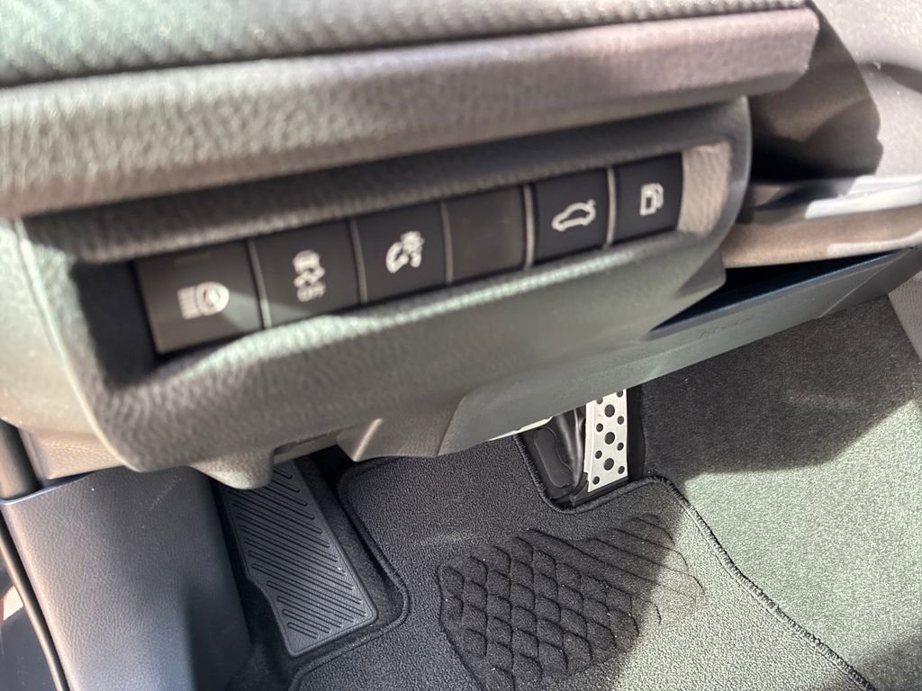 New 2026 Toyota Camry SE image 34