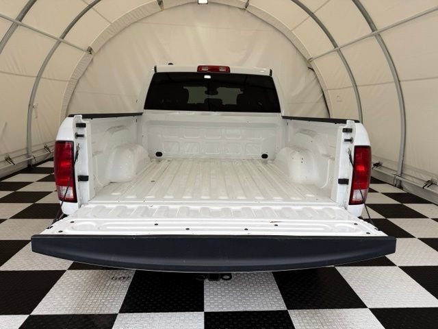 Used 2023 RAM 1500 Classic SLT AWD/4WD image 4