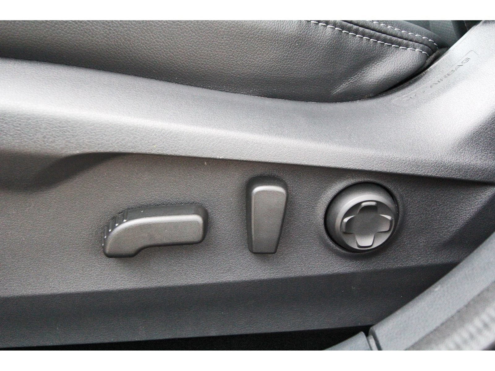 Certified 2025 Subaru Outback Limited AWD/4WD image 26