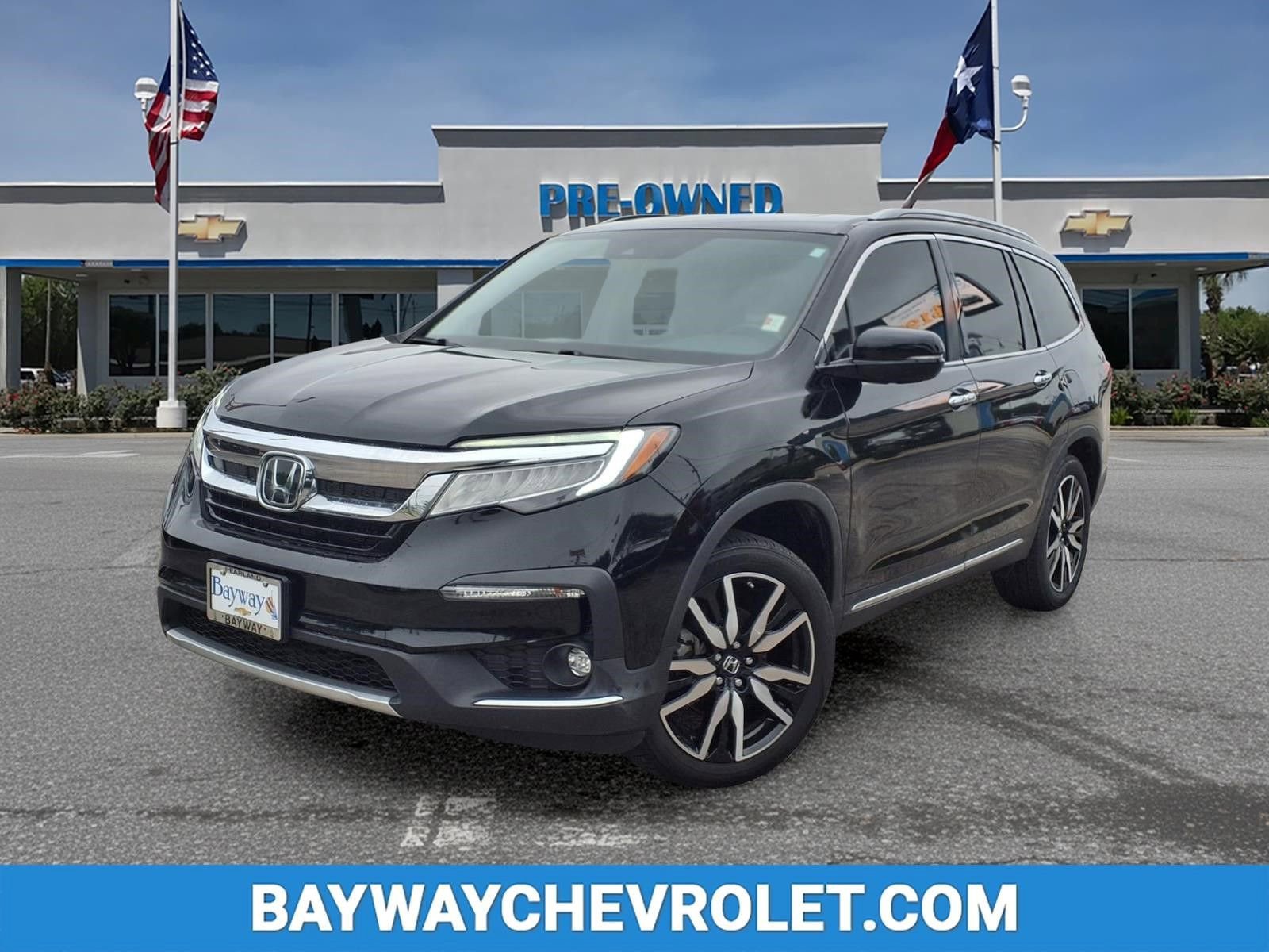 Used 2022 Honda Pilot Touring image 1