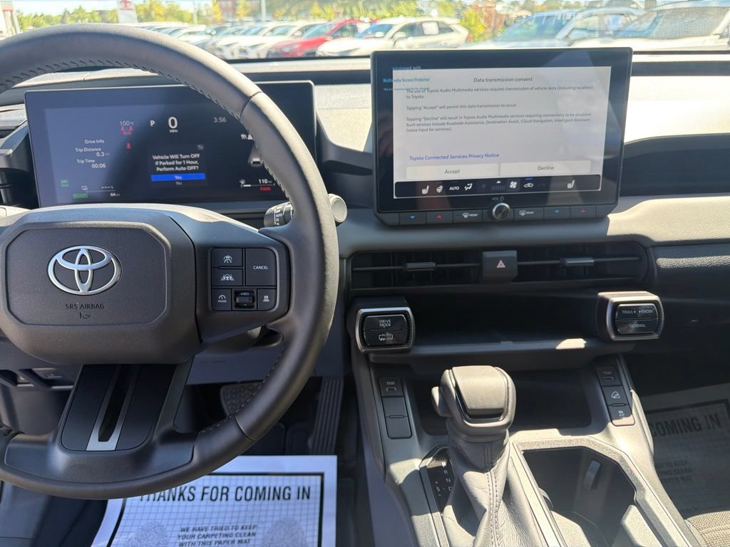 Used 2026 Toyota RAV4 SE w/ Convenience Package AWD/4WD image 27