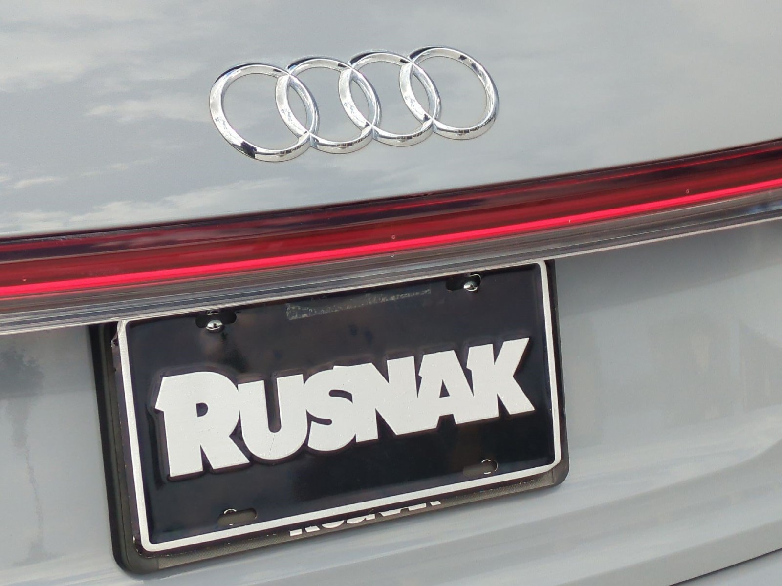 Used 2023 Audi Q4 e-tron Premium w/ Convenience Package AWD/4WD image 19