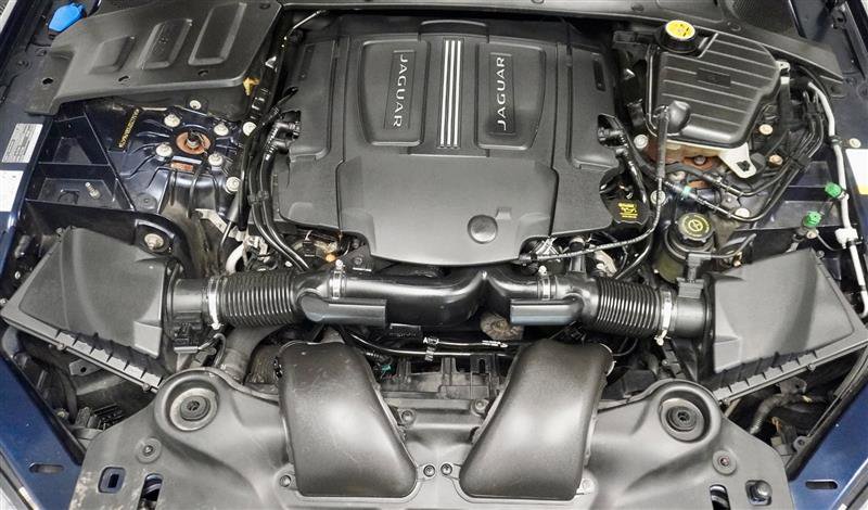 Used 2016 Jaguar XJ L Portfolio image 48