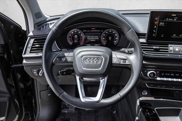 Used 2023 Audi Q5 2.0T Premium Plus w/ Premium Plus Package AWD/4WD image 13