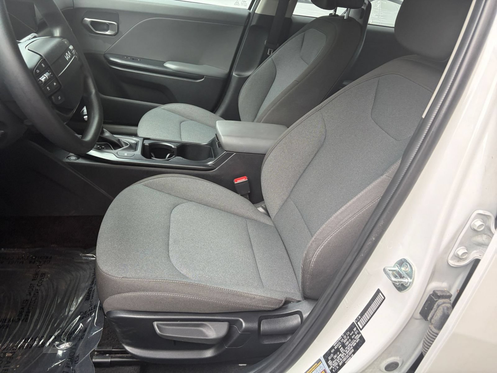 Used 2025 Kia K4 FWD image 25