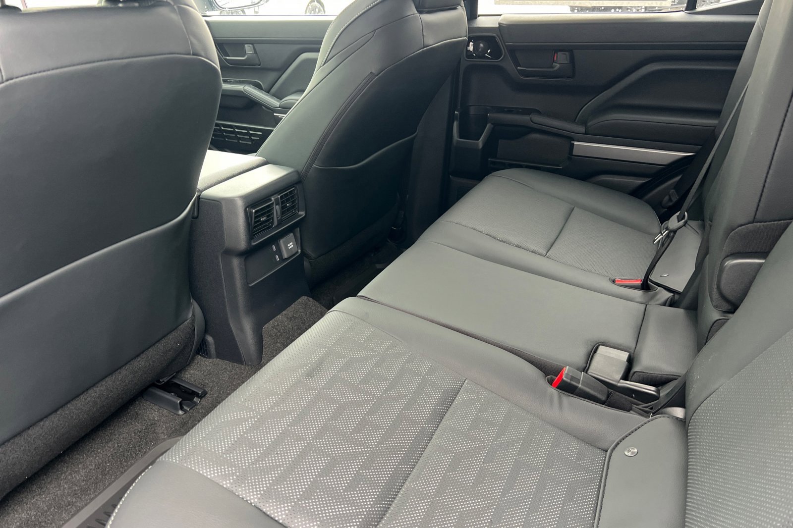 New 2026 Toyota 4Runner TRD Off-Road Premium image 9