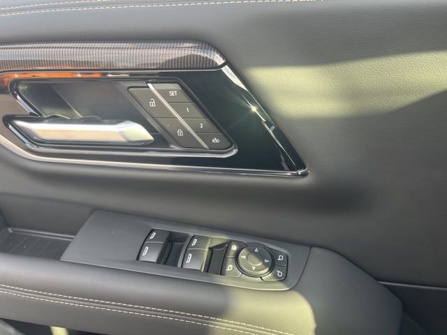 New 2026 GMC Yukon XL Elevation image 14