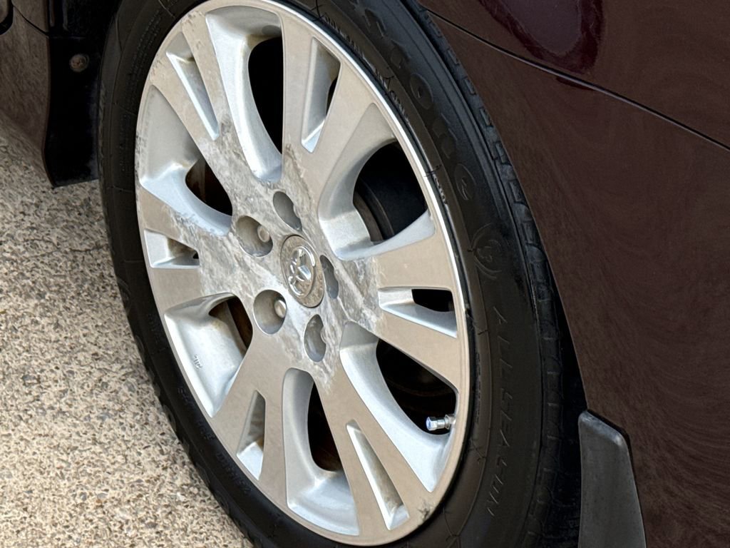 Used 2011 Toyota Avalon image 10