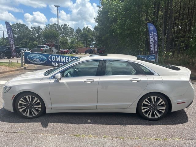 Used 2019 Lincoln MKZ Reserve FWD image 1