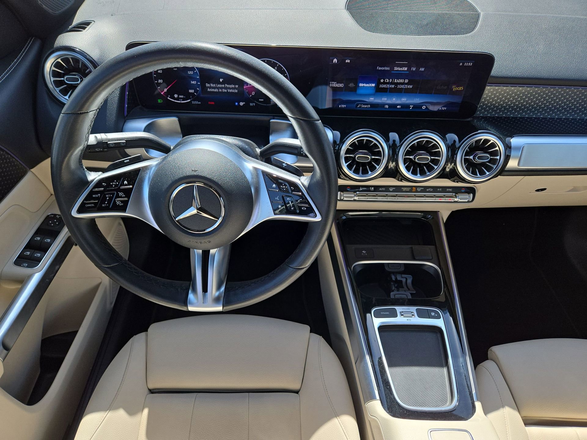 Used 2025 Mercedes-Benz GLB 250 image 14