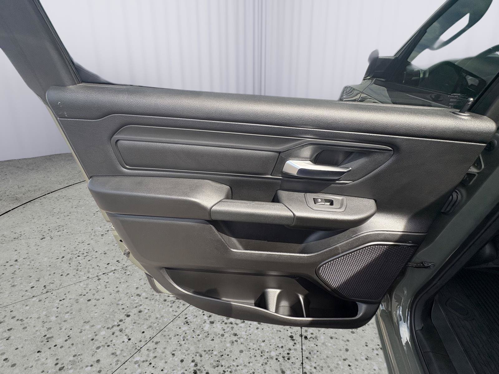 New 2026 RAM 1500 Tradesman AWD/4WD image 18