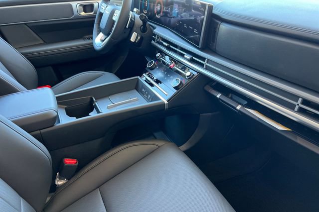 New 2026 Hyundai Santa Fe SEL FWD image 17