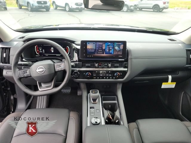 New 2026 Nissan Pathfinder SL w/ Cargo Package AWD/4WD image 19