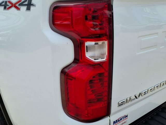 Used 2023 Chevrolet Silverado 2500 W/T w/ WT Fleet Convenience Package image 10