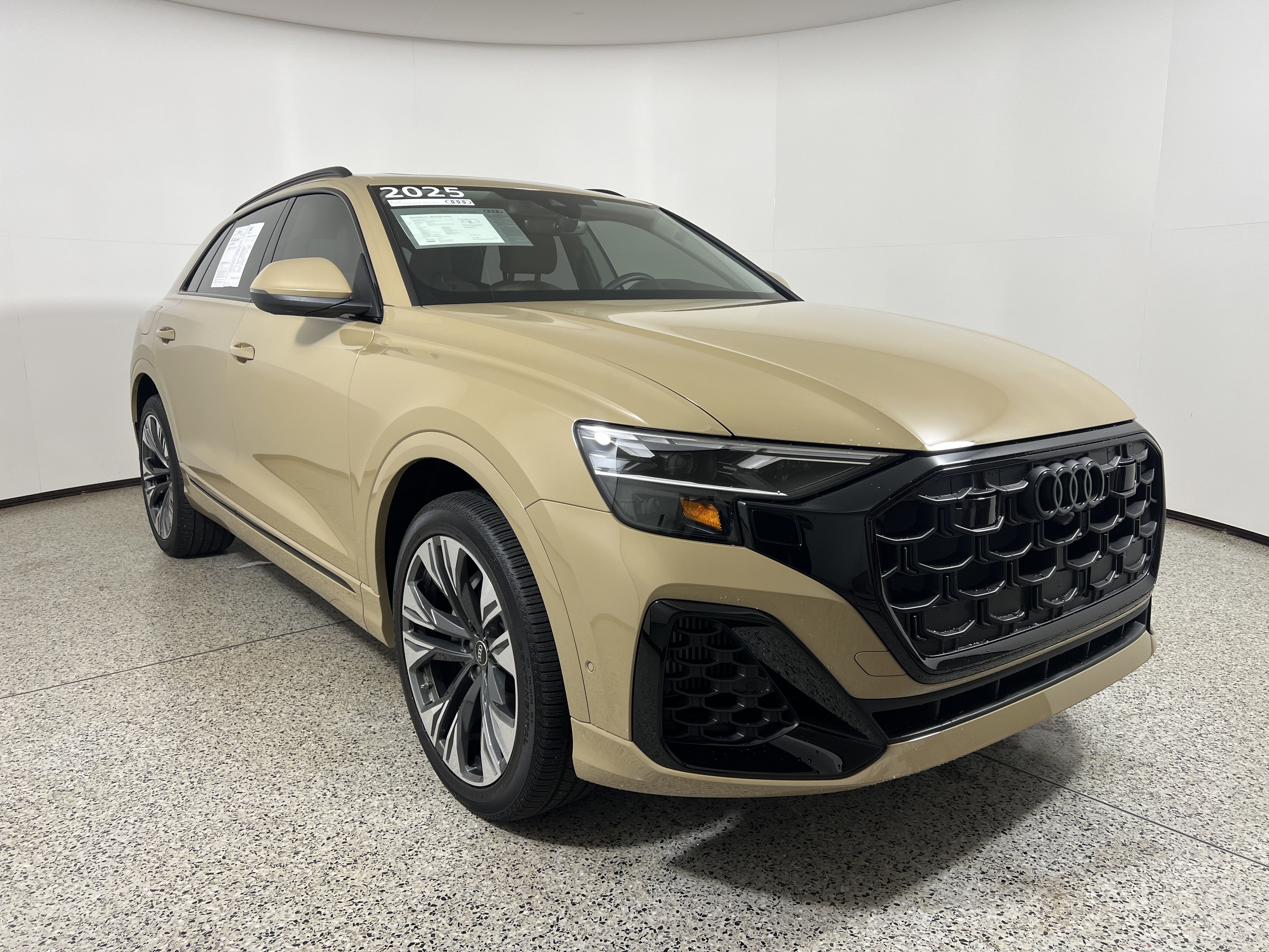 Certified 2025 Audi Q8 Premium Plus w/ Premium Plus Package