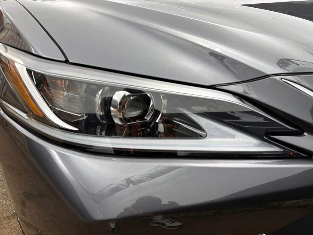 Used 2025 Lexus ES 350 w/ Premium Package FWD image 31