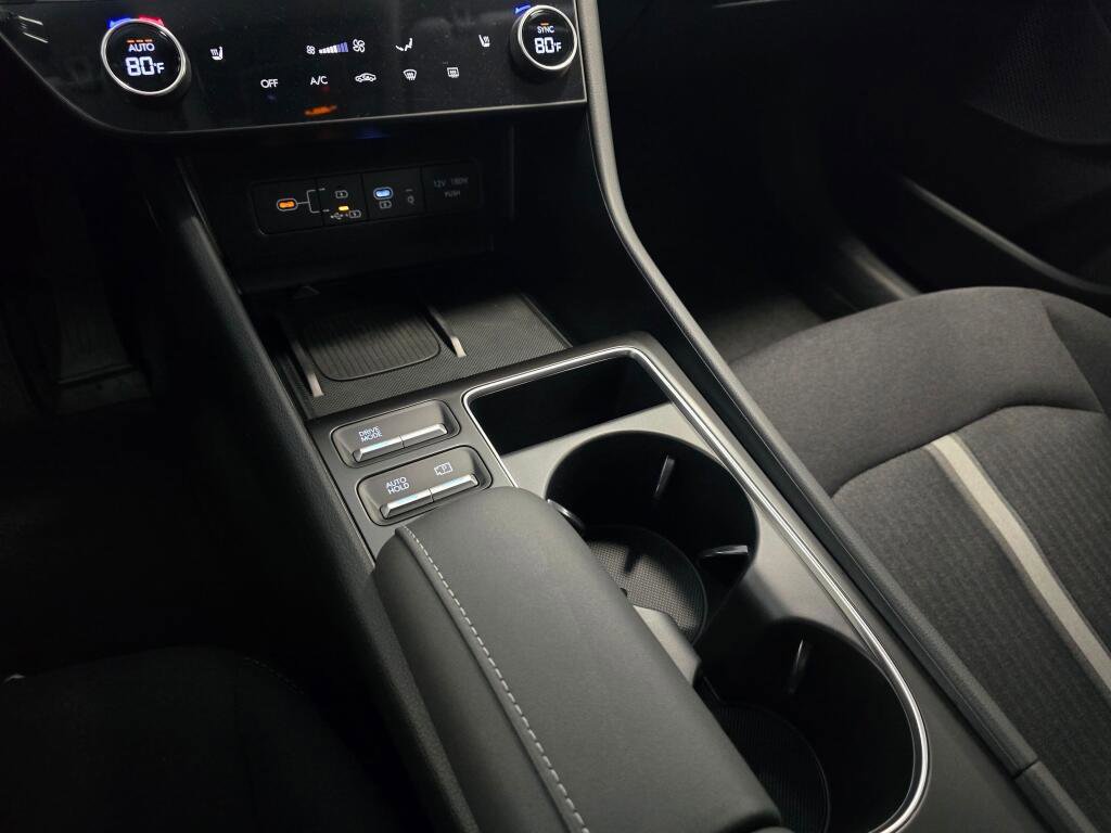 New 2026 Hyundai Sonata SEL AWD/4WD image 28