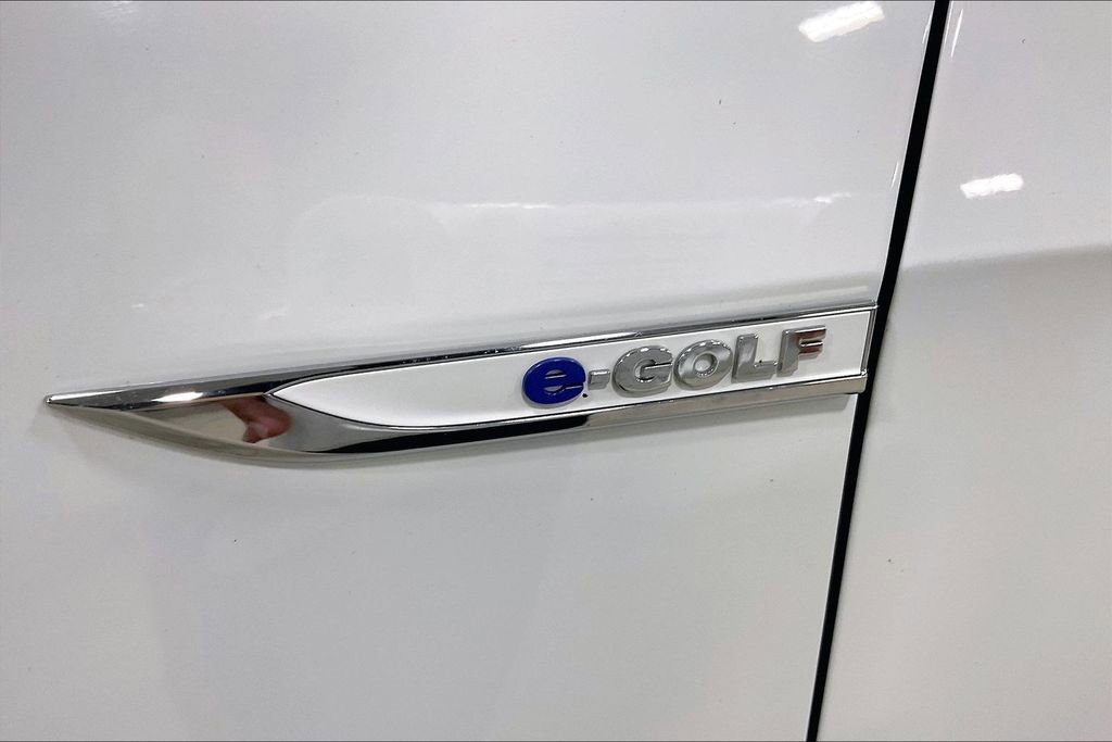 Used 2019 Volkswagen e-Golf SE w/ Driver Assistance Package FWD image 24