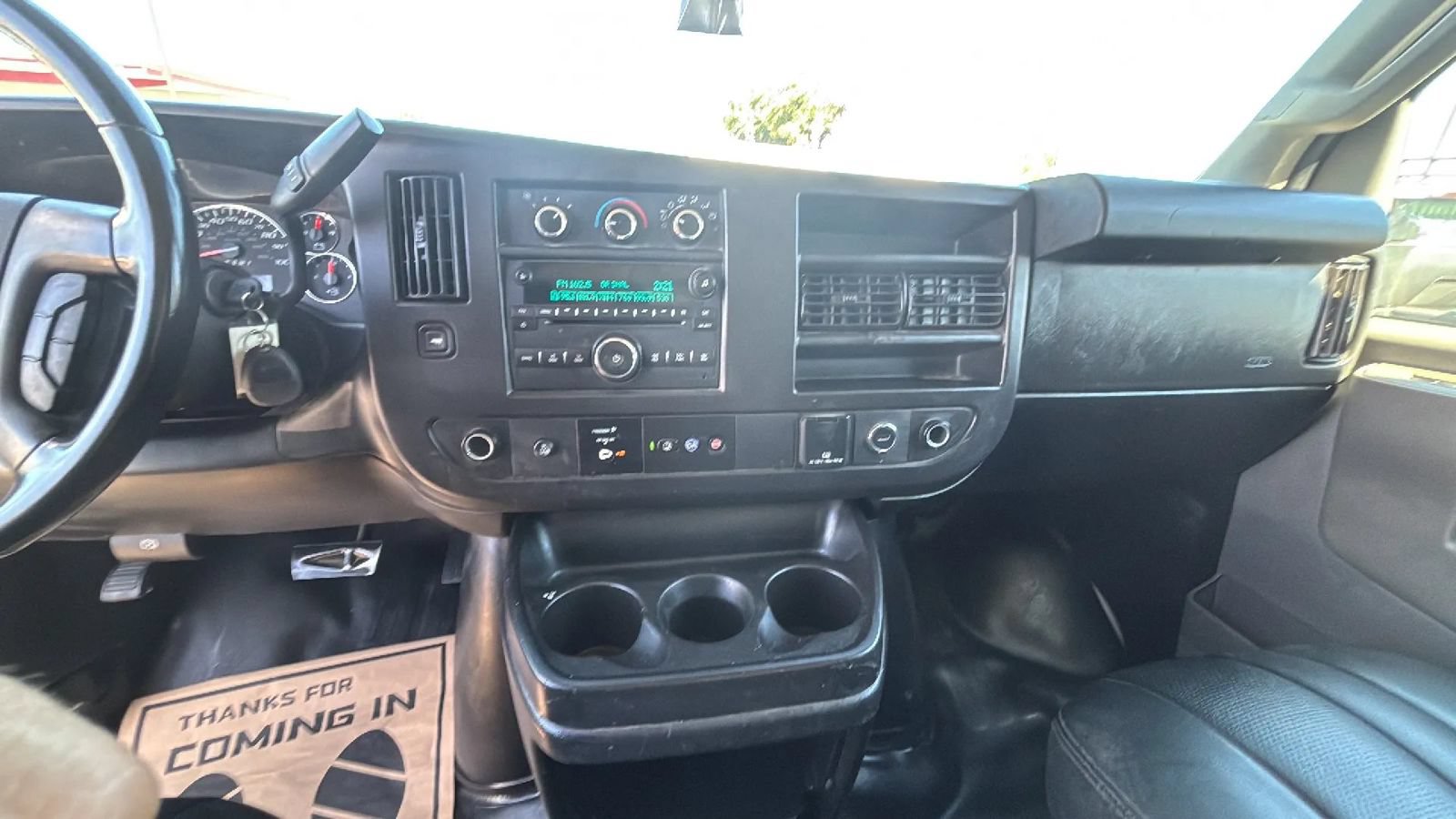 Used 2020 Chevrolet Express 3500 w/ Power Convenience Package RWD image 28