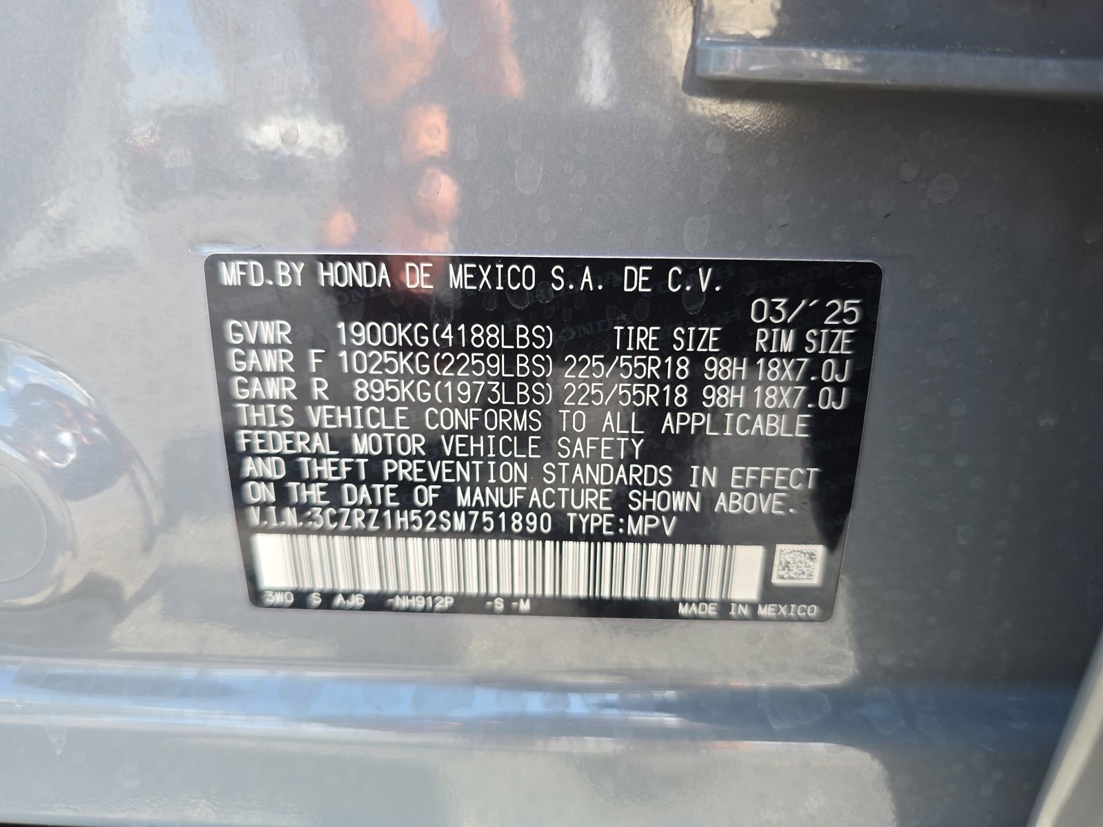 Certified 2025 Honda HR-V Sport image 30