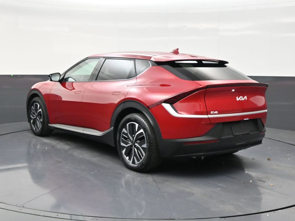 Used 2024 Kia EV6 Light RWD image 3